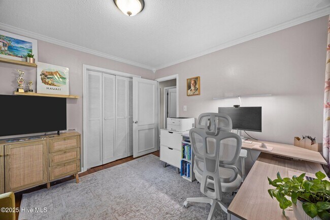 Building Photo - 206 Brentwood Ct