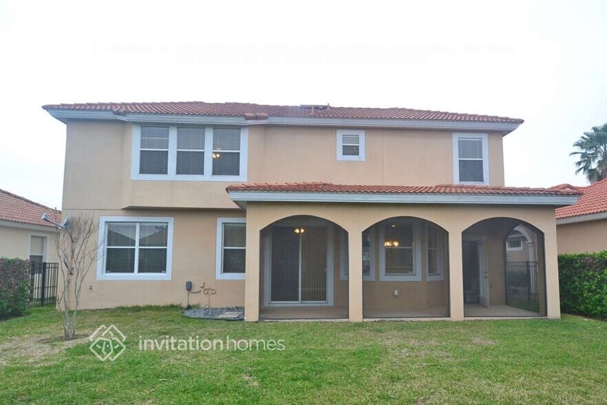 Building Photo - 11538 Via Lucerna Cir