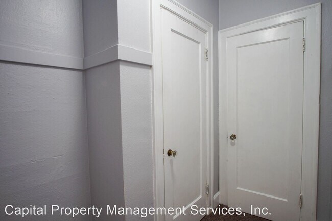 Building Photo - 1634 NE 41st Ave