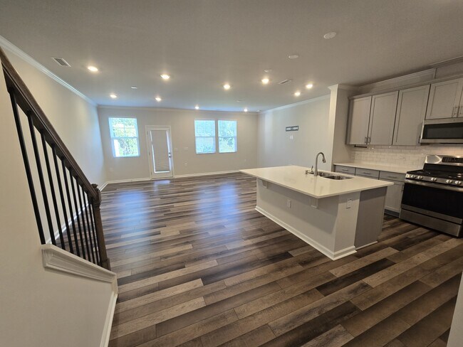 Building Photo - 2154 Tulip Bloom Ln