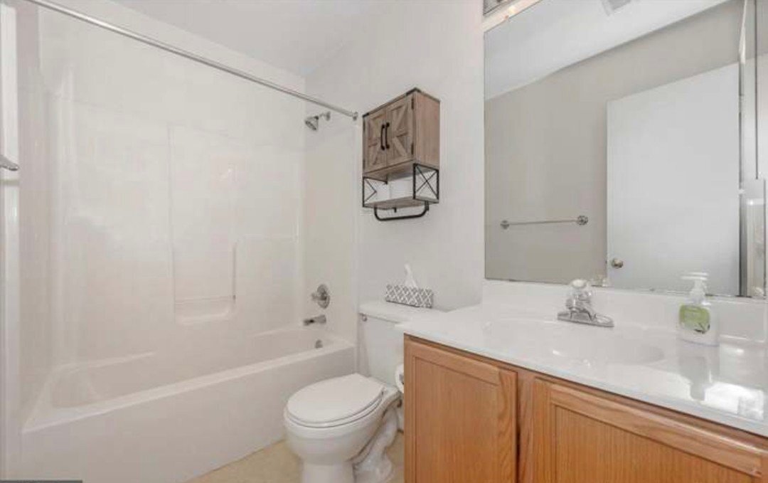 Building Photo - 4946 Whitney Terrace
