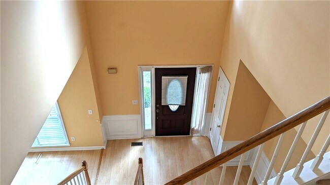Building Photo - 11125 Glenbarr Dr