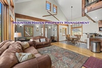 Building Photo - 320 Valley View Dr