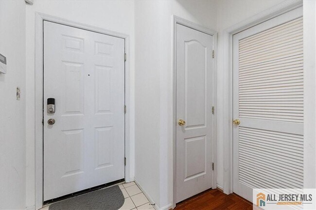 Building Photo - 932 Del Negro Ct