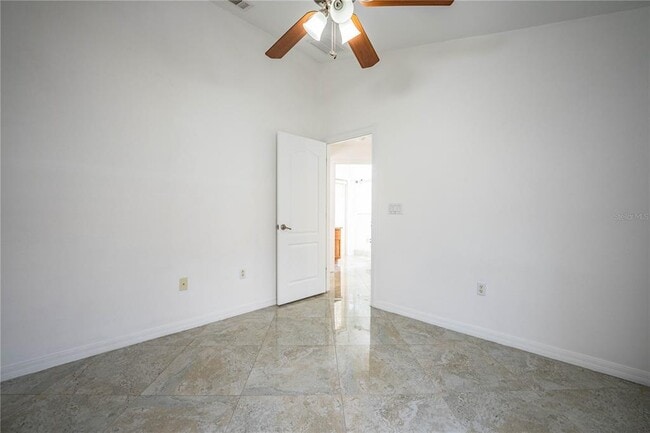 Building Photo - 1876 Holton Rd