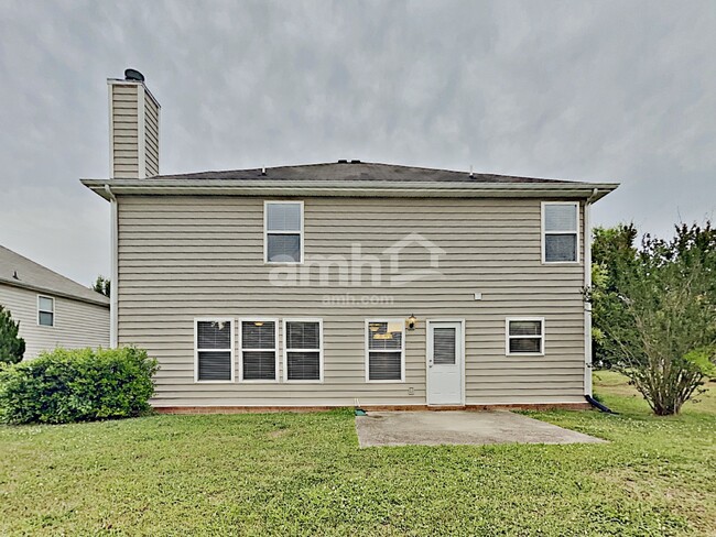 Building Photo - 1311 Chopin Ct S