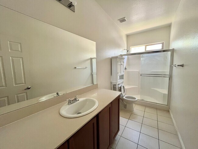 Building Photo - 9493 Alma Ridge Ave
