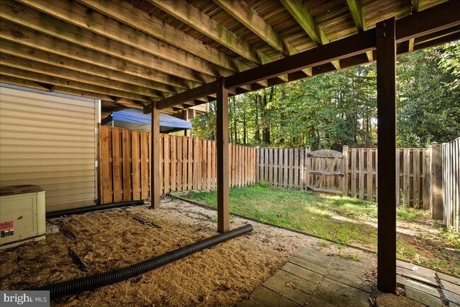 Building Photo - 8316 Linden Oaks Ct