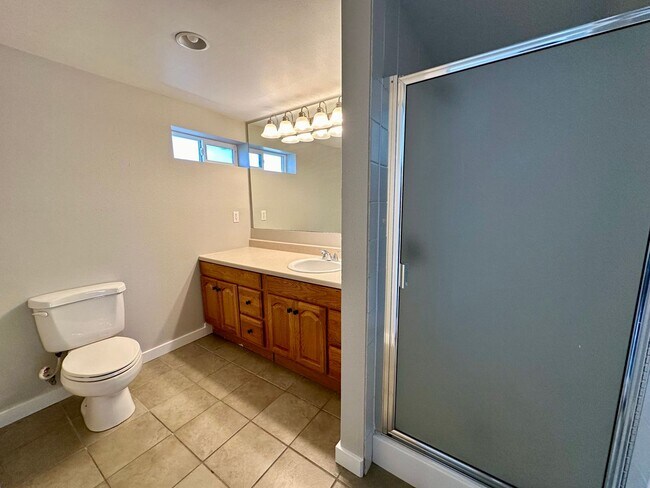 Building Photo - Come Experience the Charm of Cle Elum