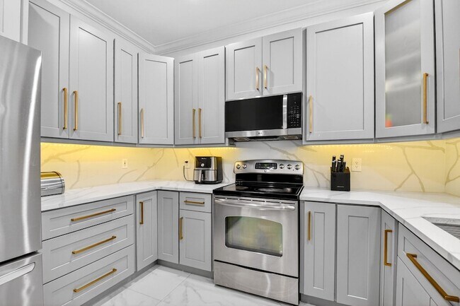 Building Photo - 5029 Starblaze Dr