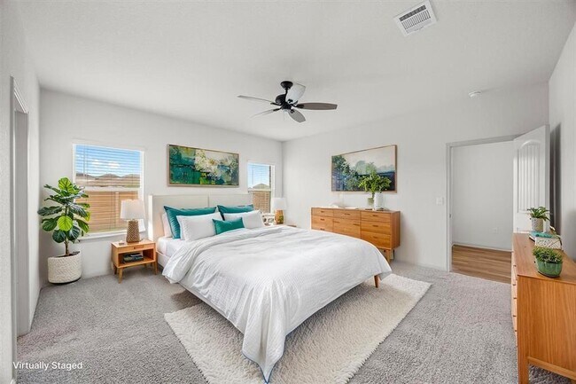 Building Photo - 356 Shiner Ln