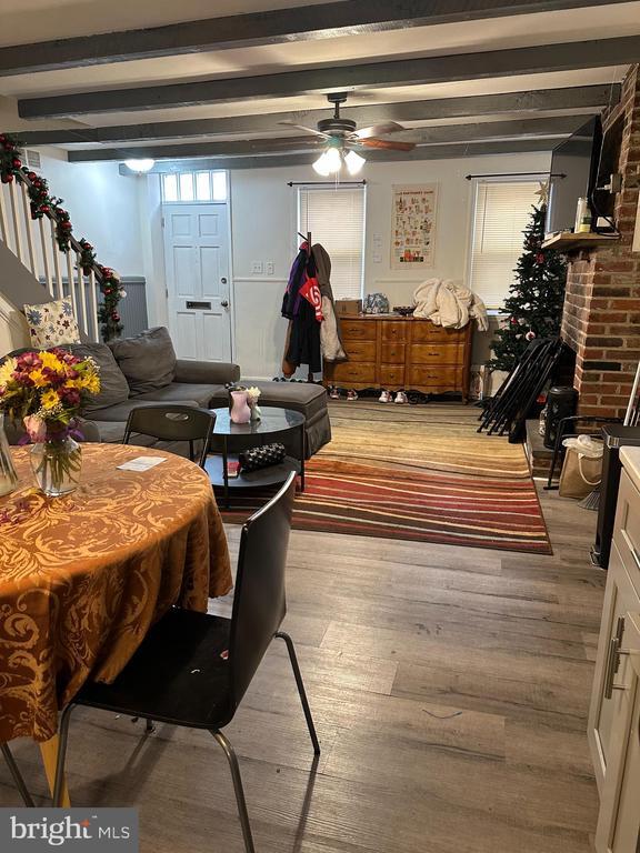 Building Photo - 510 S Juniper St