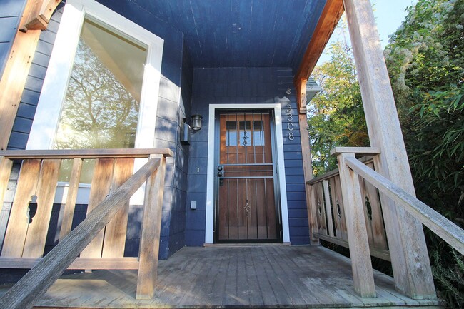 Building Photo - 3308 N Missouri Ave