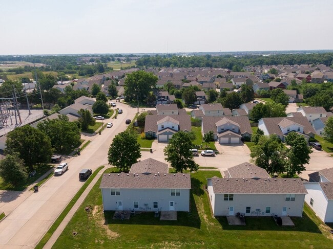 Building Photo - 3515-3517 Prescott Dr.