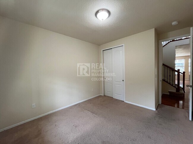 Building Photo - 787 Sundance Ln