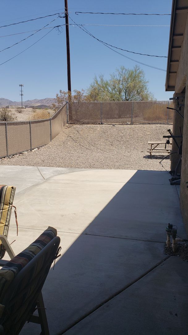 Building Photo - 1336 Vaquero Dr