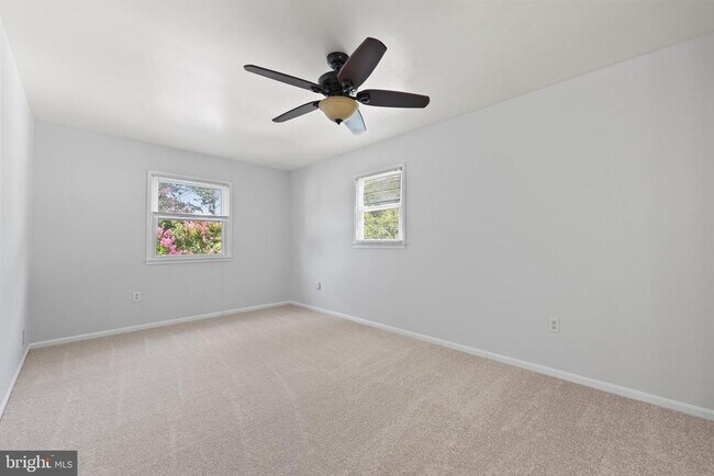 Building Photo - 13724 Lynhurst Dr