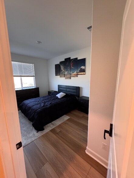 Building Photo - 849 Hana Ave
