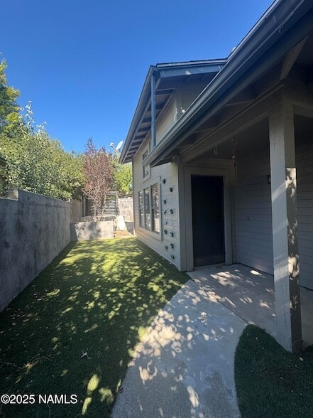 Building Photo - 4170 E Spring Meadows Cir