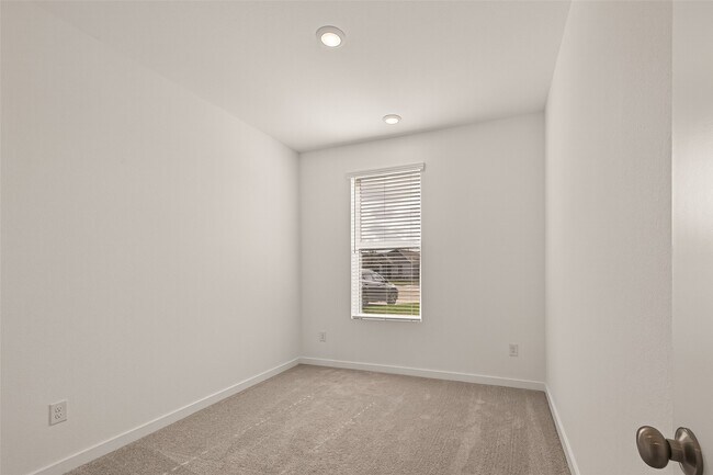 Building Photo - 2511 American Ruby Dr