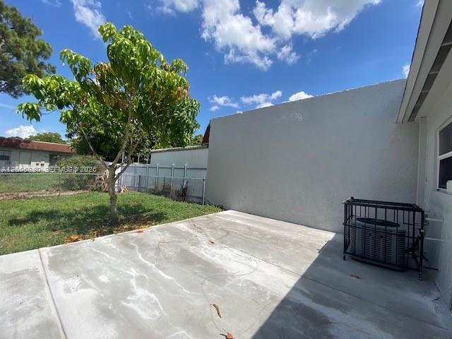 Building Photo - 3929 NW 207 St Rd