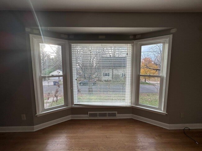 Building Photo - Welcome to your new home!