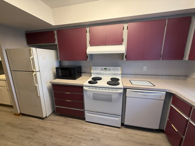 Building Photo - 70 Crockett Rd