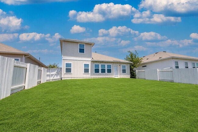 Building Photo - 2771 Winding Creek Rd