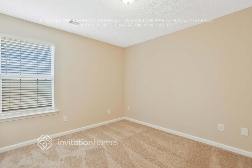 Building Photo - 1370 Pinebreeze Ct