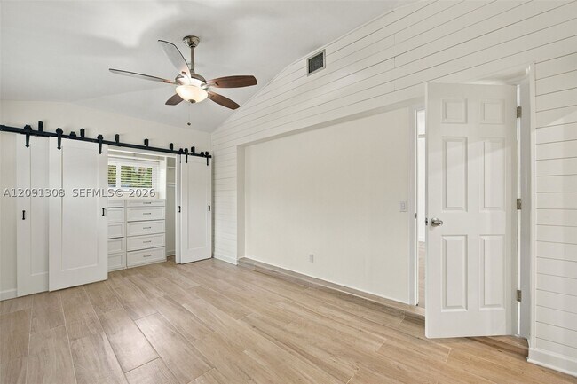 Building Photo - 7120 SW 58th St