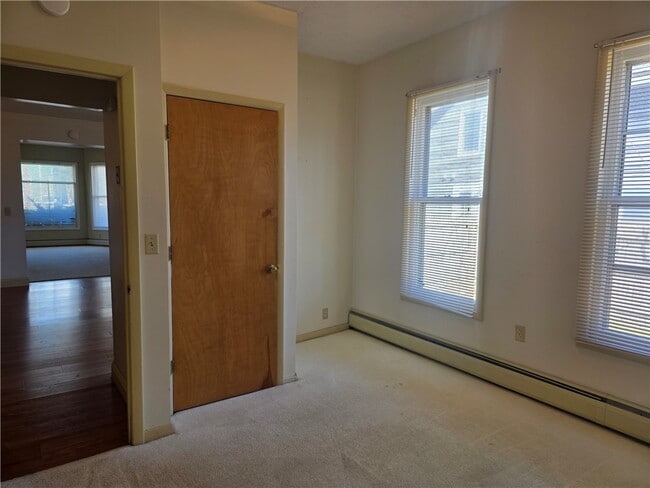 Building Photo - 715 W Water St