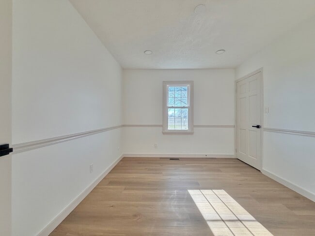 Building Photo - 9148-CROTTINGER-RD