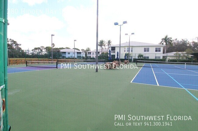 Building Photo - 280 Hidden Bay Dr