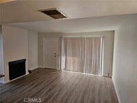 Building Photo - 2871 S Fairview St