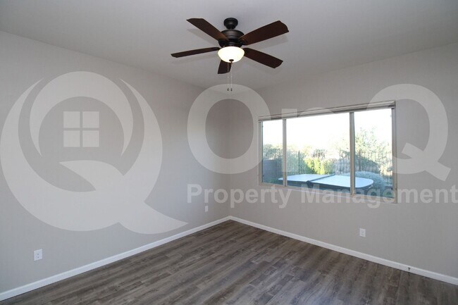 Building Photo - 13030 N Spinystar Dr