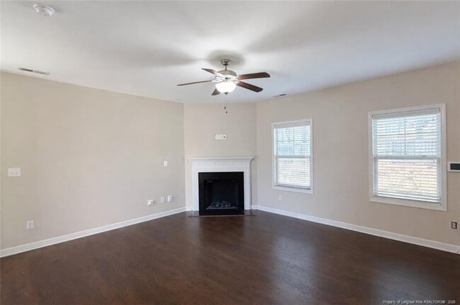 Building Photo - 5337 Nessee St