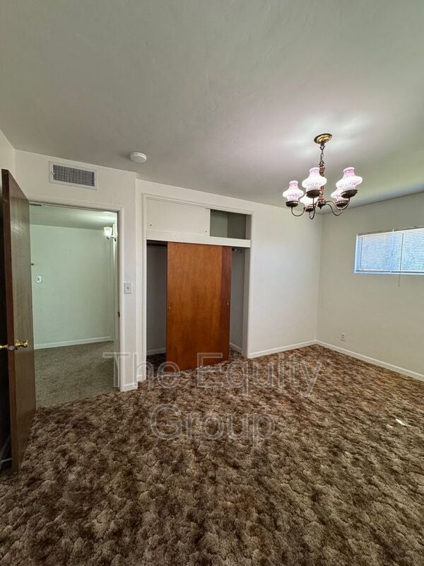 Building Photo - 2710 E Westcott Ave