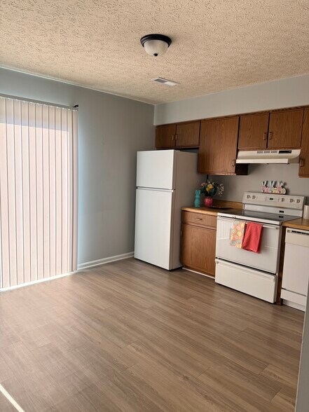 Building Photo - 24 Duiguid Dr