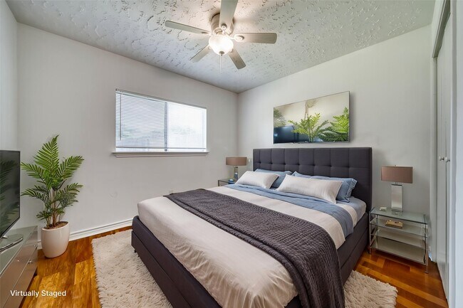Building Photo - 2014 Powder Mist Ln