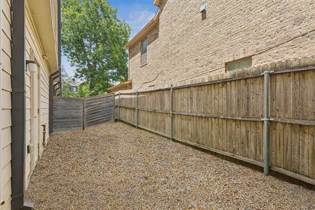 Building Photo - 4115 Delano Pl