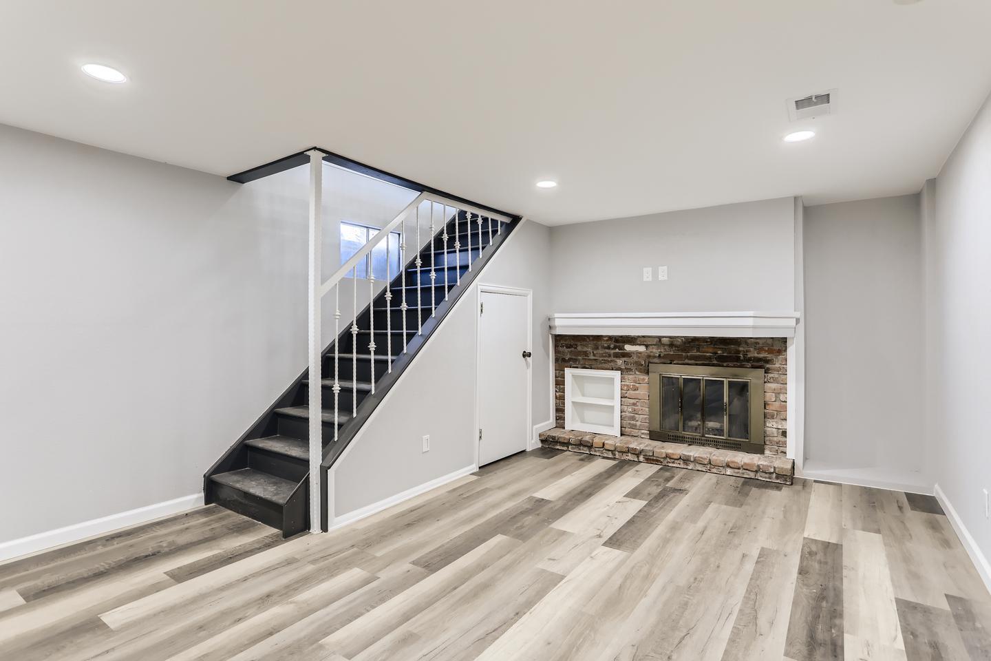 Building Photo - 7804 E Hampden Cir