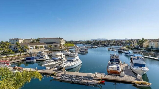 Building Photo - 4346T- Tradewinds Lookout |Whitesails|  FURNISHED