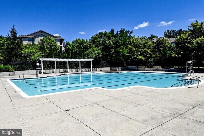 Building Photo - 12108 Garden Grove Cir