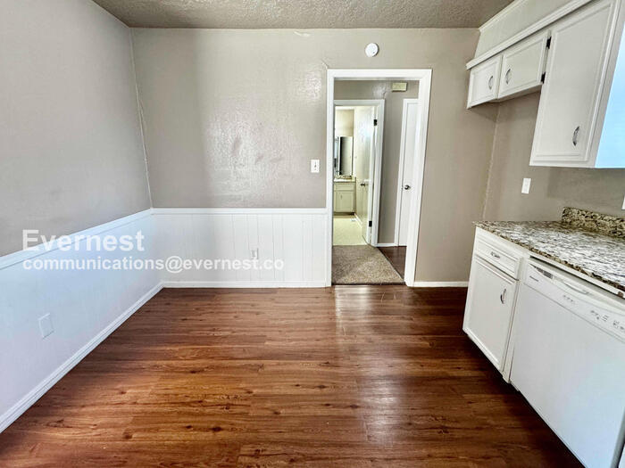 Building Photo - 8131 E 65th Pl