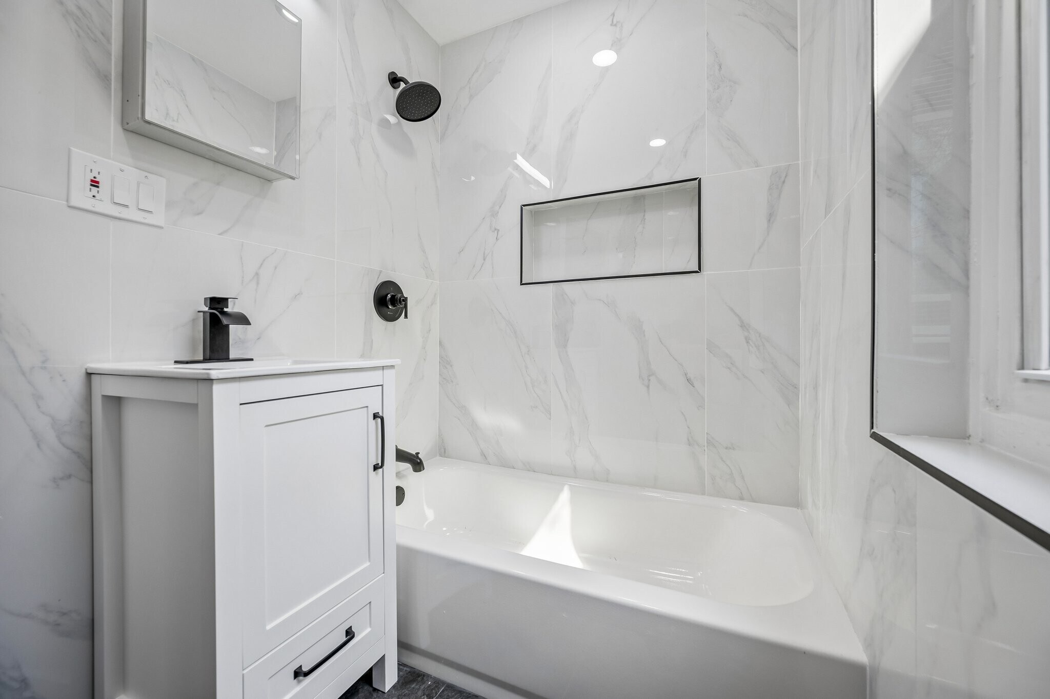 Building Photo - 2125 N Marston St