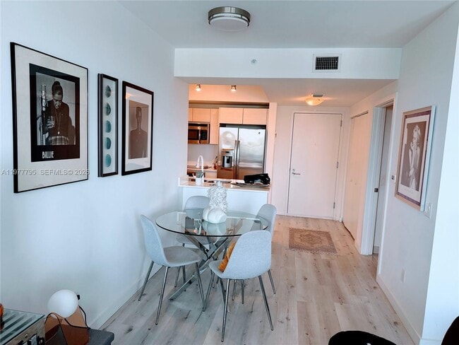 Building Photo - 4250 Biscayne Blvd