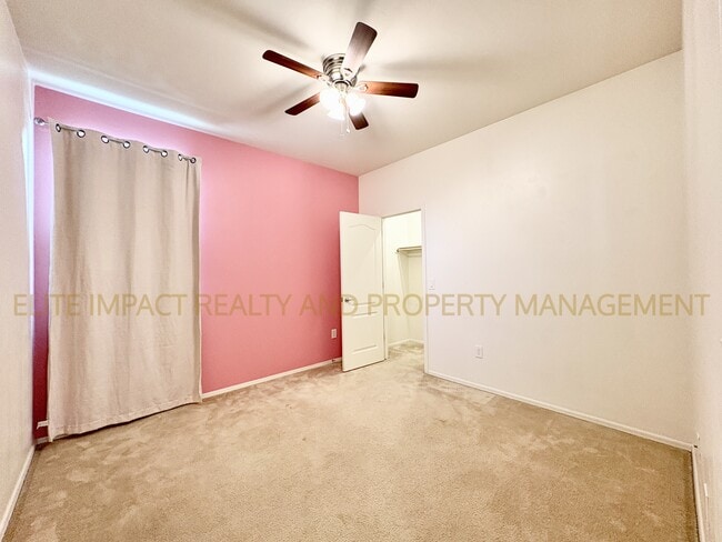 Building Photo - 7161 S Paseo Monte Verde