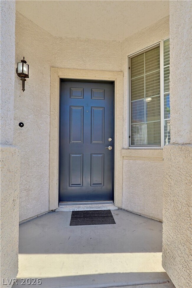 Building Photo - 1287 Horizon Village Ave