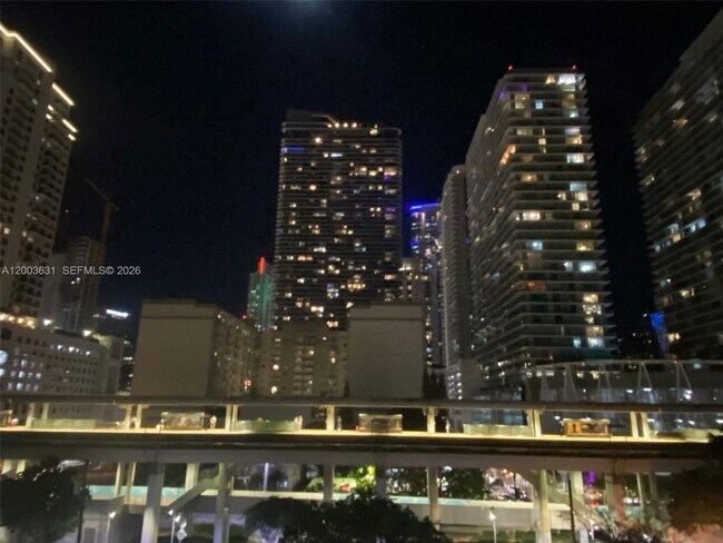 Building Photo - 115 SW 11th St