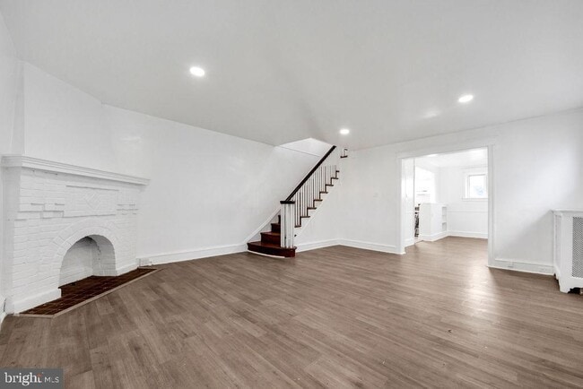 Building Photo - 244 Wabash Ave